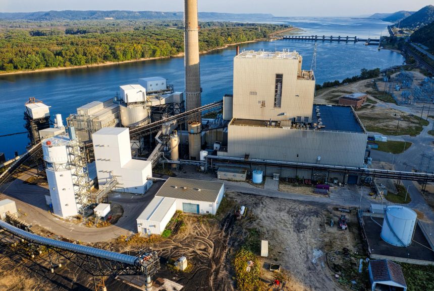 Mississippi Marketplace: Can the state grow its tech sector? | Elon Musk's DeSoto County power plant exempt from MDEQ rules. Mississippi lags behind other states in tech sector jobs. But Innovate Mississippi ...