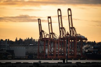 How Tech Professionals Can Navigate the White-Collar Recession | Built In | Huge companies are announcing multiple, eye-watering layoffs. Others simply aren't hiring at all. Even in the Bay Area, once the capital of knowledge ...