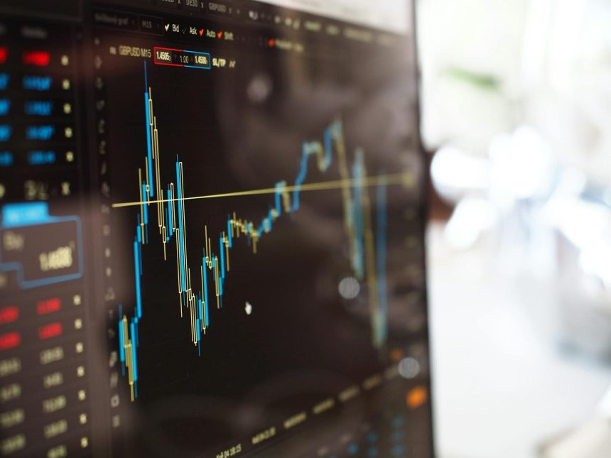 UAE's Investcorp Capital to invest in the $750mln pre-IPO growth platform.