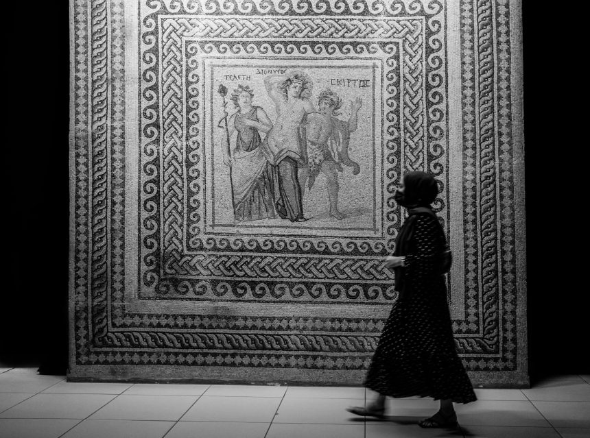 HISTORY & CULTURE. Your tile floor may contain human fossils. HISTORY & CULTURE. Telling the story of humanity's origins in Africa—this time, for ...