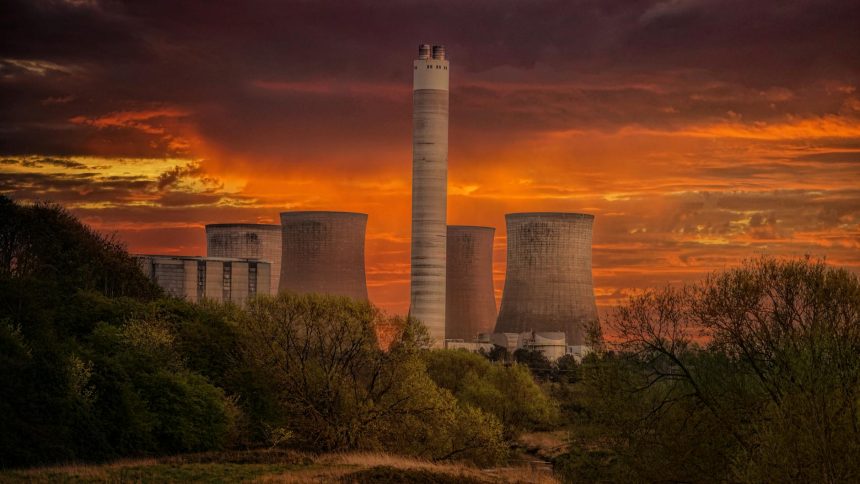 Small Nuclear Reactors: Amazon's Next Big Energy Move?