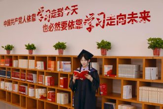 Ancient Chinese Philosophy: 7 Timeless Lessons for Modern Life