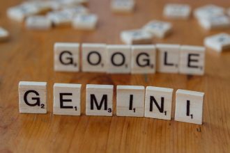 It looks like a star, but it's actually a shortcut for Gemini. That's right, Google's AI chatbot is built into Chrome. Safe to say, Google isn't giving up on the AI hype ...
