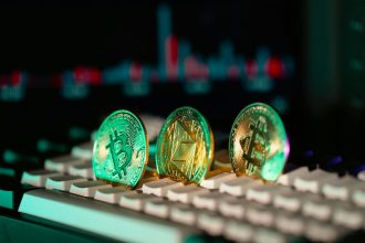 Bitcoin Treasury Risks: 5 Lessons from NAV Collapses