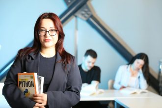 K12 Tutoring Platform: 7 Ways AI Boosts Student Success