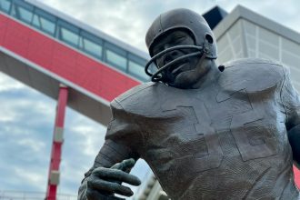 Worst Trade in NFL History: 5 Blunders That Haunt Teams Forever