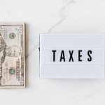 Long Table 241. Currency, Counterfeits, and the Social Lives of Early American Money | Counterfeit currency was ubiquitous in the British colonies of North America due to a weak colonial state and growing money demand.