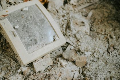 Let's be honest – most people in Richmond have a 'drawer of doom': old chargers, tangled cables and broken gadgets gathering dust. This International E-Waste Day is the perfect time to act. Together we can repair, reuse or recycle those forgotten ...