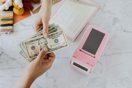Best Currency Exchange Advice: US vs. Mexico