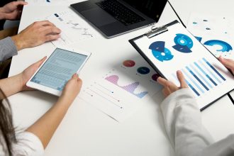 AI-Powered Classification: 7 Ways to Revolutionize Global Trade Management
