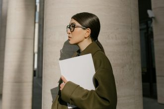 Investment Bank CEO's Fraud Claim Shakes Wall Street