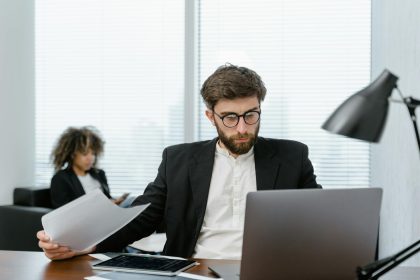 ... change management strategy. As James explained, this wasn't DHL Supply Chain's first attempt at standardization: Prior to Reimagine Finance, we ...