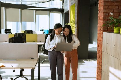 Semtech Corporation (Nasdaq: SMTC) and Skylo have expanded their partnership to deliver the industry's first, complete, device-to-cloud ...