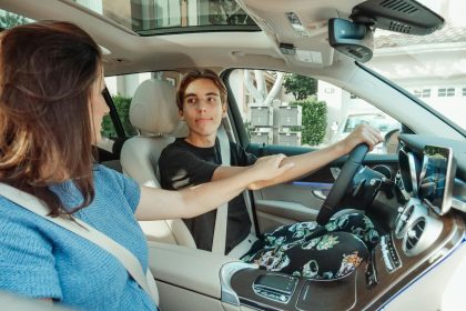Navigating the Digital Frontier: A Parent's Guide to Teen AI Safety