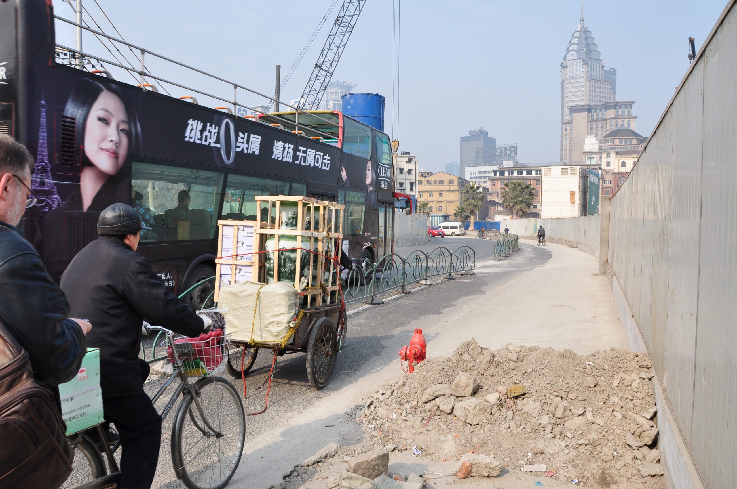 Clear labeling of "approximate" vs. "Exact" explanation methods are vital for maintaining transparency in reporting. 2010-01-23_Construction_sites2C_Shanghai-5