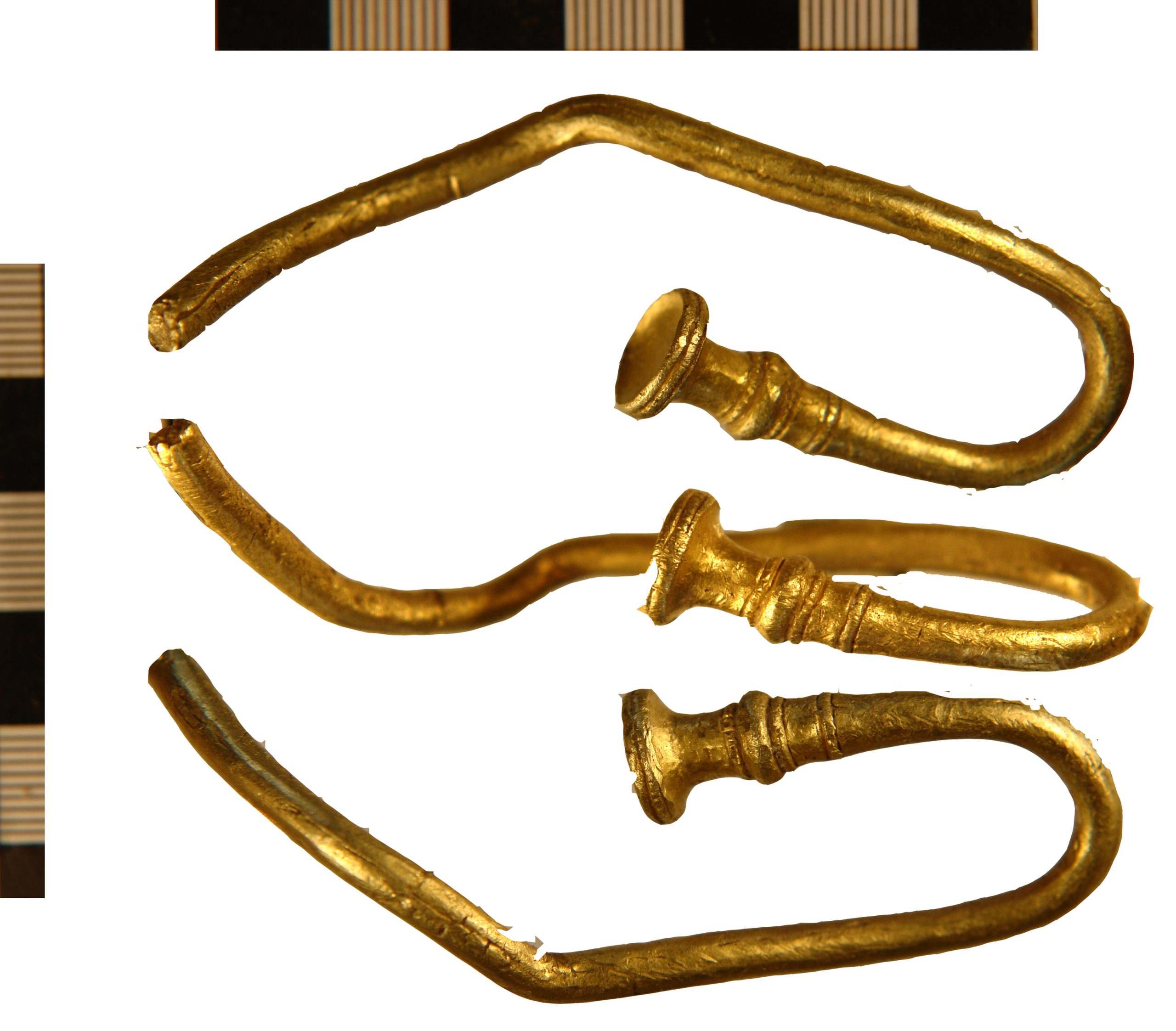 Build a classification system for ritual tools based on morphological features extracted from 3D-scanned museum artifacts. Bronze_Age_Bracelet_from_Caistor_28FindID_54846229