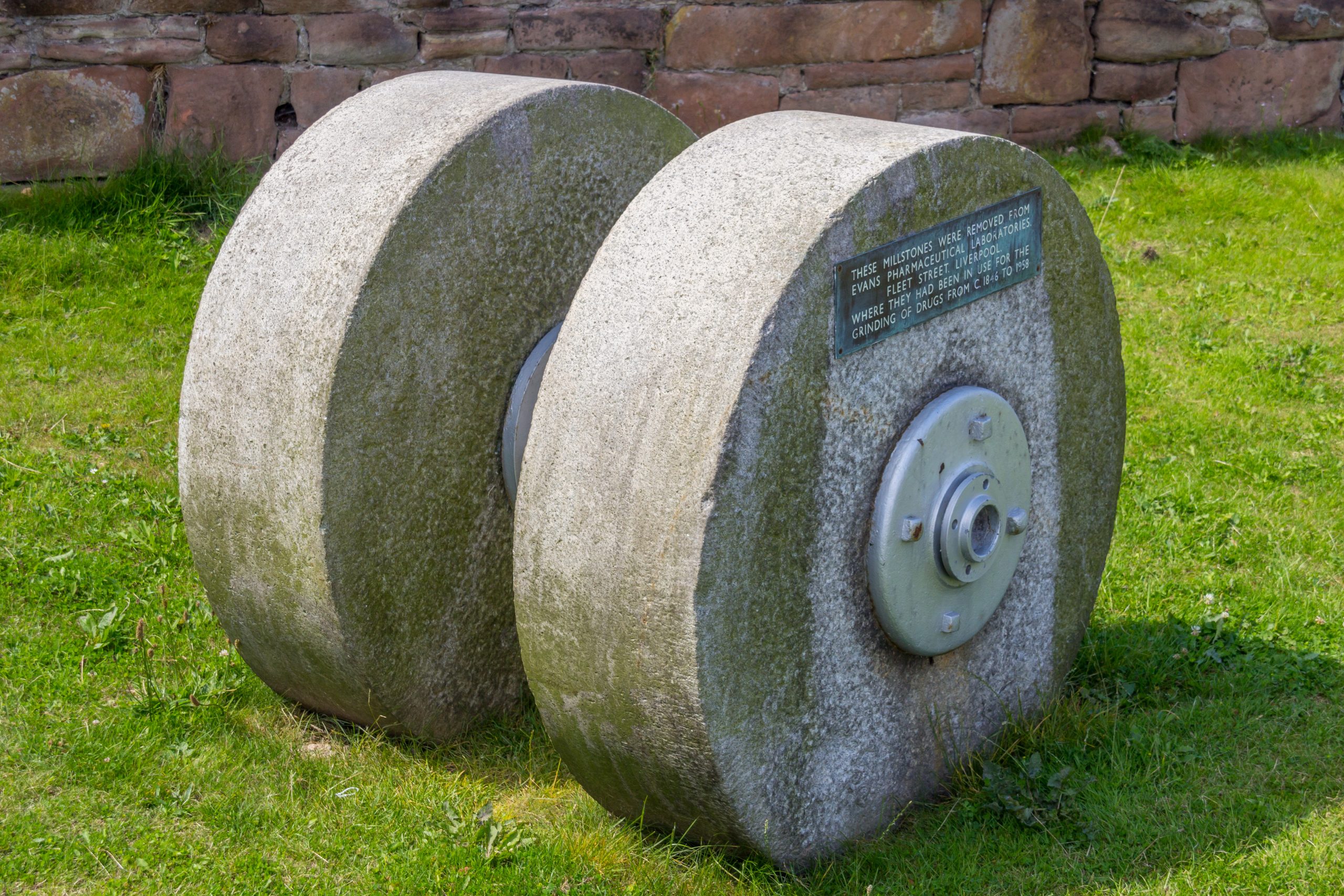 Using AI as a Catalyst for Personalized Project Development File:Catalyst - mill stones.jpg
