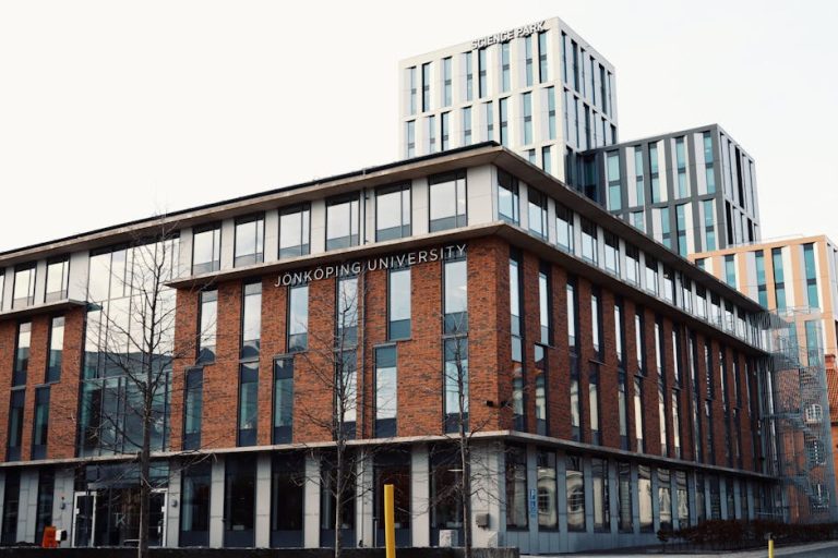 A contemporary view of Jönköping University in Sweden, featuring modern architectural design.
