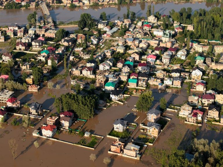 Aerial view showing extensive flooding in an urban area of Kashmir, India.