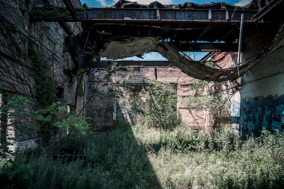 The Architecture of Abandonment: Why Your ‘Personalized’ Workspace is a Strategic Liability